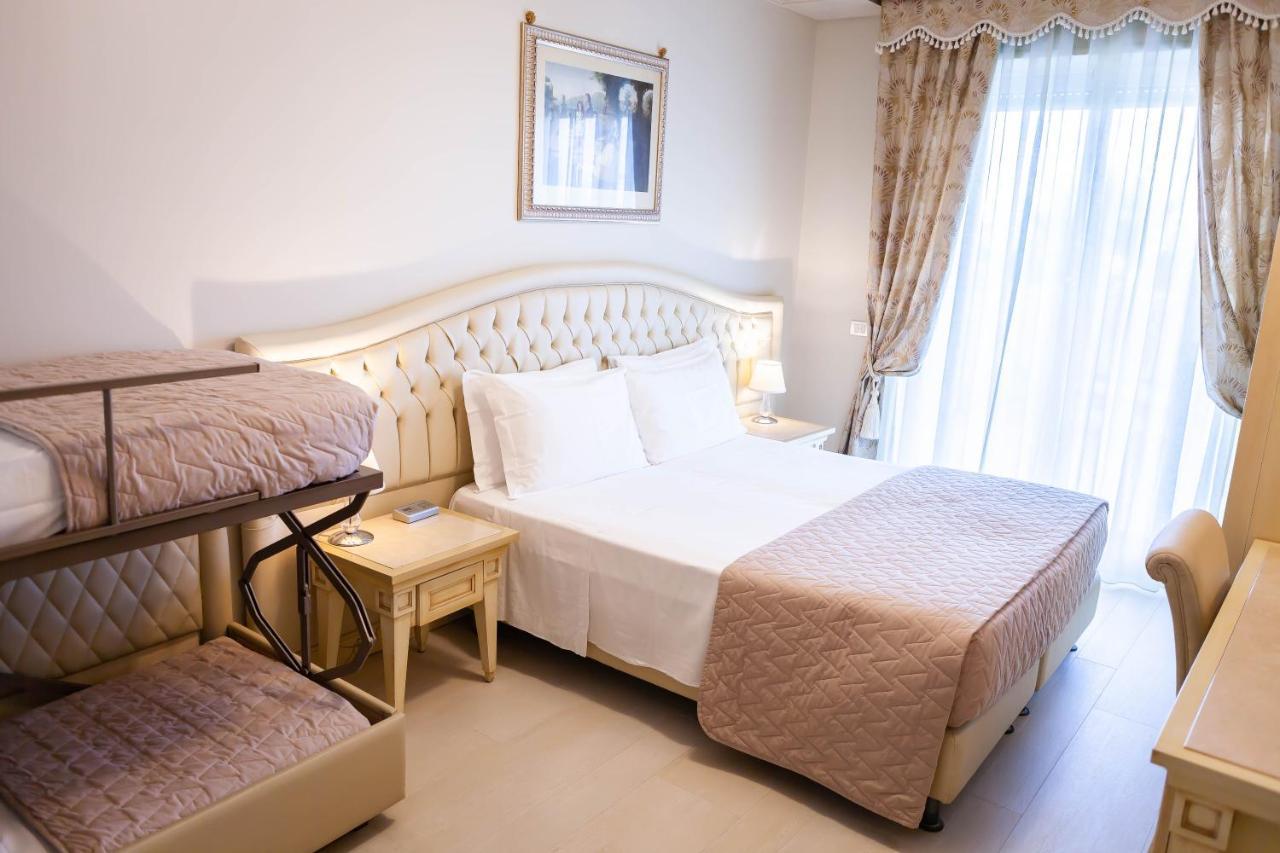 קרביה Hotel Conchiglia מראה חיצוני תמונה