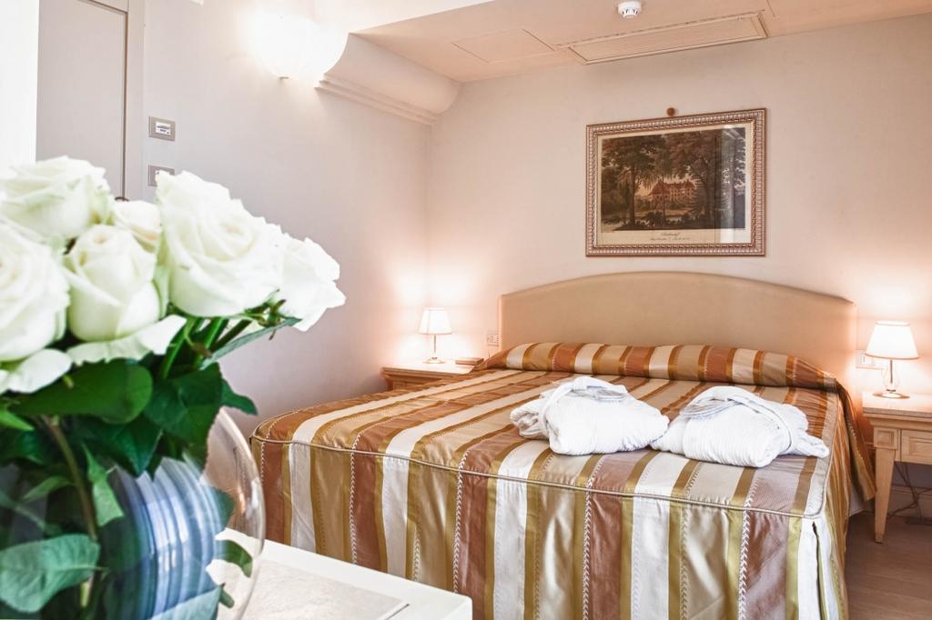 קרביה Hotel Conchiglia מראה חיצוני תמונה